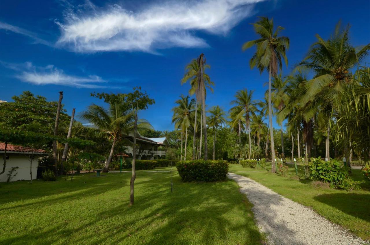 Cocomar Beachfront Hotel Parrita Ngoại thất bức ảnh