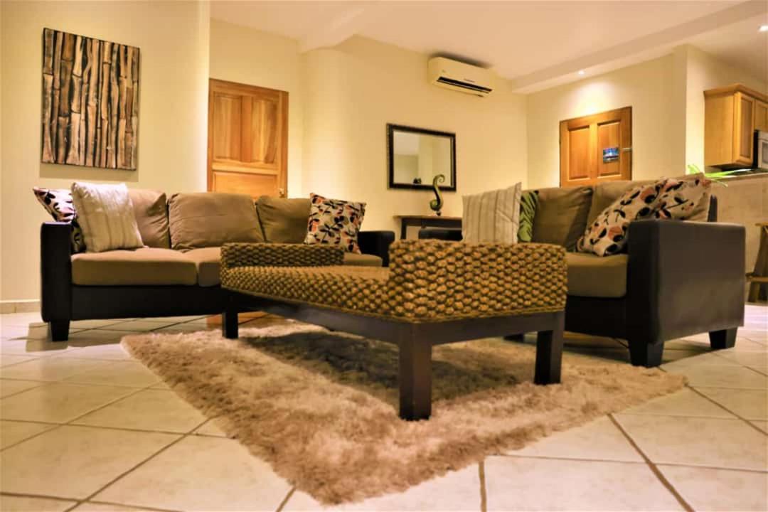 Cocomar Beachfront Hotel Parrita Ngoại thất bức ảnh
